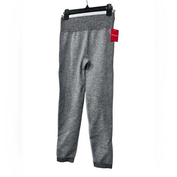 NEW SPANX Spacedye Cloudy Grey Seamless Sculpt Legging, Size Small Petite - Picture 2 of 6